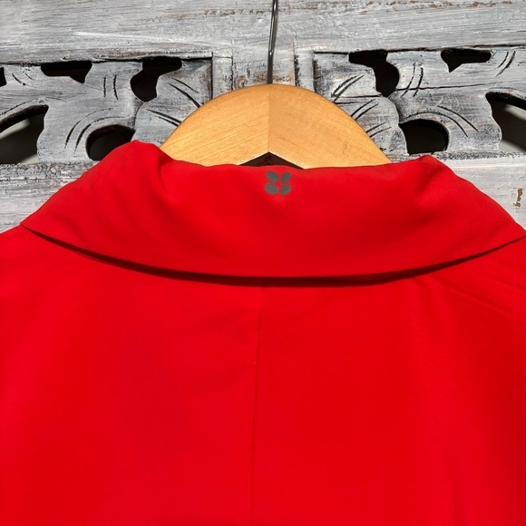 Sweaty Betty Fast Track Full Zip Through  Pentas Red Hoodie Running Jacket NWOT - Picture 10 of 12